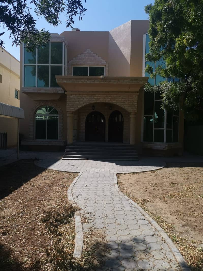 4 Bedroom Hall Villa for Sale in Sharqan area