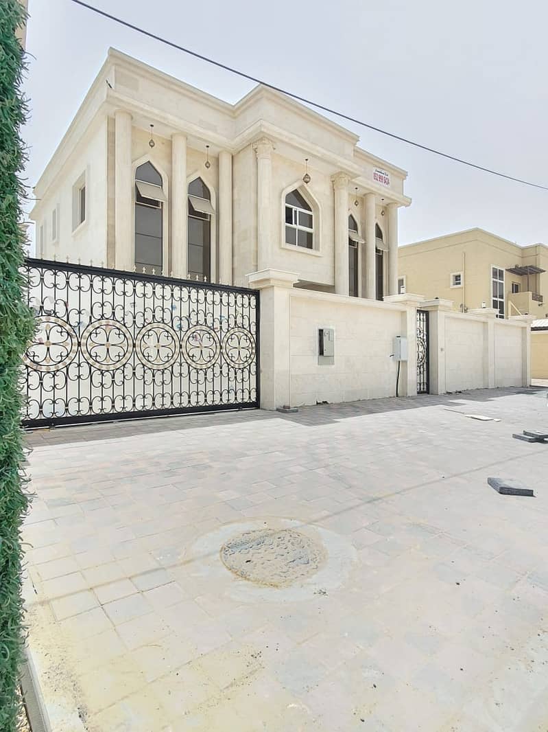 BRAND NEW VILLA CENTRAL AC FOR RENT 5 BEDROOMS HALL IN AL RAWDA-1 AJMAN  RENT 100,000/- AED YEARLY