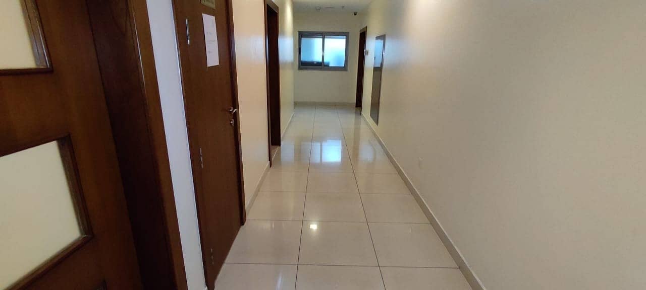 6 Huge Office Space for Rent | 55K AED Anually - 40 AED per square feet