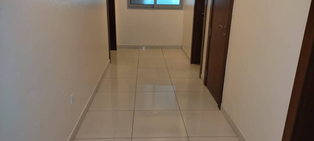 9 Huge Office Space for Rent | 55K AED Anually - 40 AED per square feet