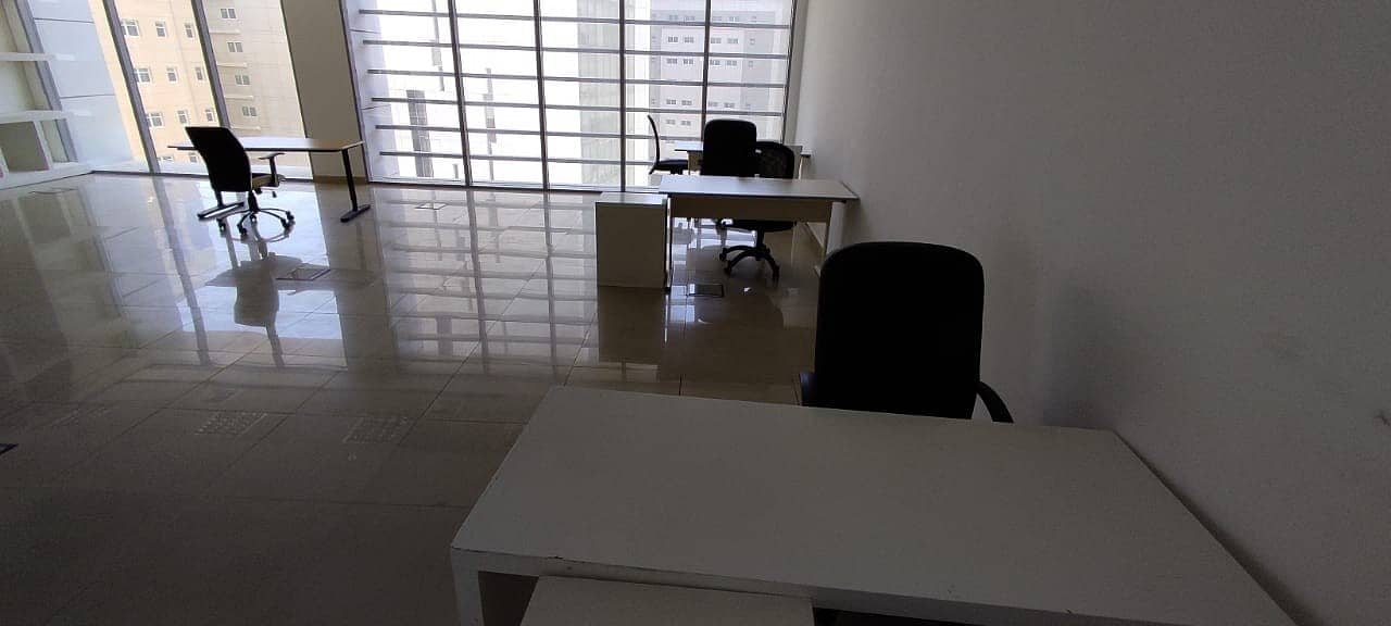 12 Huge Office Space for Rent | 55K AED Anually - 40 AED per square feet