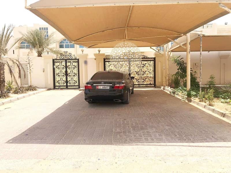 3 EXCLUSIVE PROPERTY!! 5 MASTER BEDROOM SEMI INDEPENDENT VILLA WITH DRIVER ROOM AND KITCHEN OUTSIDE FOR RENT IN KHALIFA A