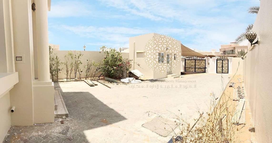 4 EXCLUSIVE PROPERTY!! 5 MASTER BEDROOM SEMI INDEPENDENT VILLA WITH DRIVER ROOM AND KITCHEN OUTSIDE FOR RENT IN KHALIFA A