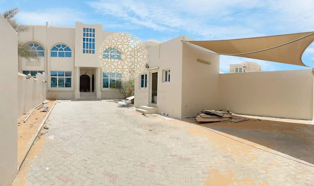 7 EXCLUSIVE PROPERTY!! 5 MASTER BEDROOM SEMI INDEPENDENT VILLA WITH DRIVER ROOM AND KITCHEN OUTSIDE FOR RENT IN KHALIFA A