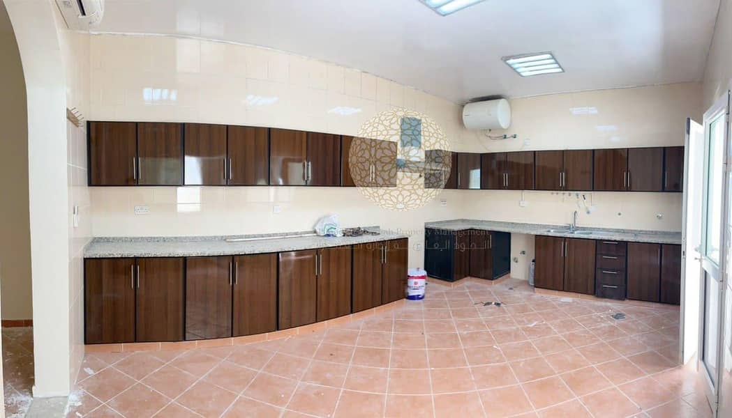 26 EXCLUSIVE PROPERTY!! 5 MASTER BEDROOM SEMI INDEPENDENT VILLA WITH DRIVER ROOM AND KITCHEN OUTSIDE FOR RENT IN KHALIFA A