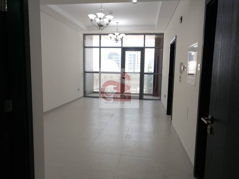 6 KING SIZE 1BR COME FAST ONE MONTH FREE GYM+POOL FREE CAR PARKING WALKABLE DISTANCE TO METRO