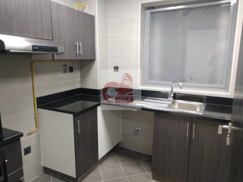 10 KING SIZE 1BR COME FAST ONE MONTH FREE GYM+POOL FREE CAR PARKING WALKABLE DISTANCE TO METRO