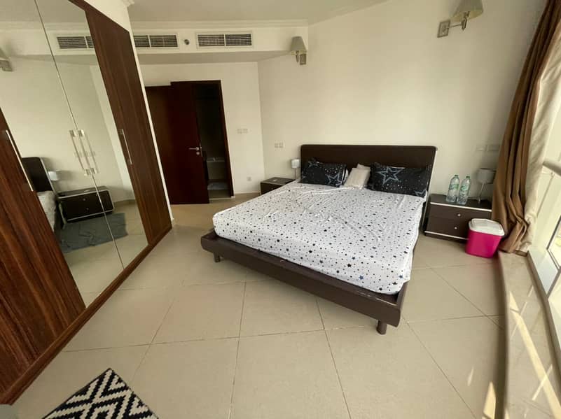 2 Fully furnished Luxury 1 bed room next to metro