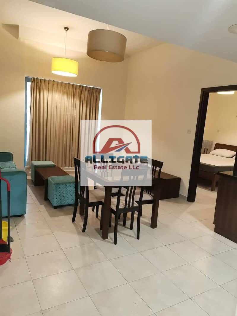 4 MH - FULLY FURNISHED | READY-TO-MOVE-IN | CALL US NOW