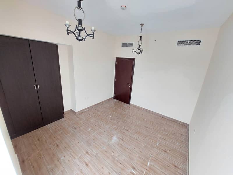5 Very Huge No Cash Deposit 2Bedroom With Built-in Wardrobes And Covered Parking Near City Centre Al Zahiya
