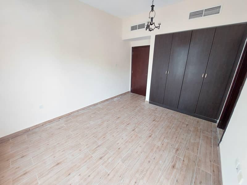 6 Very Huge No Cash Deposit 2Bedroom With Built-in Wardrobes And Covered Parking Near City Centre Al Zahiya