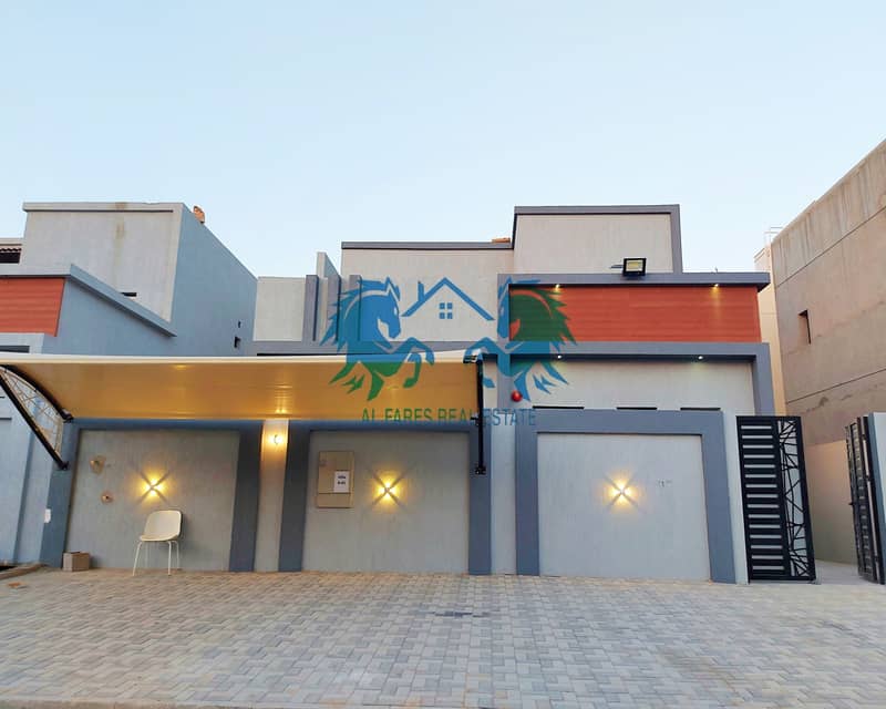 Without down payment and without registration fees for the buyer, a villa for sale on the asphalt street with a luxurious hotel design and super delux