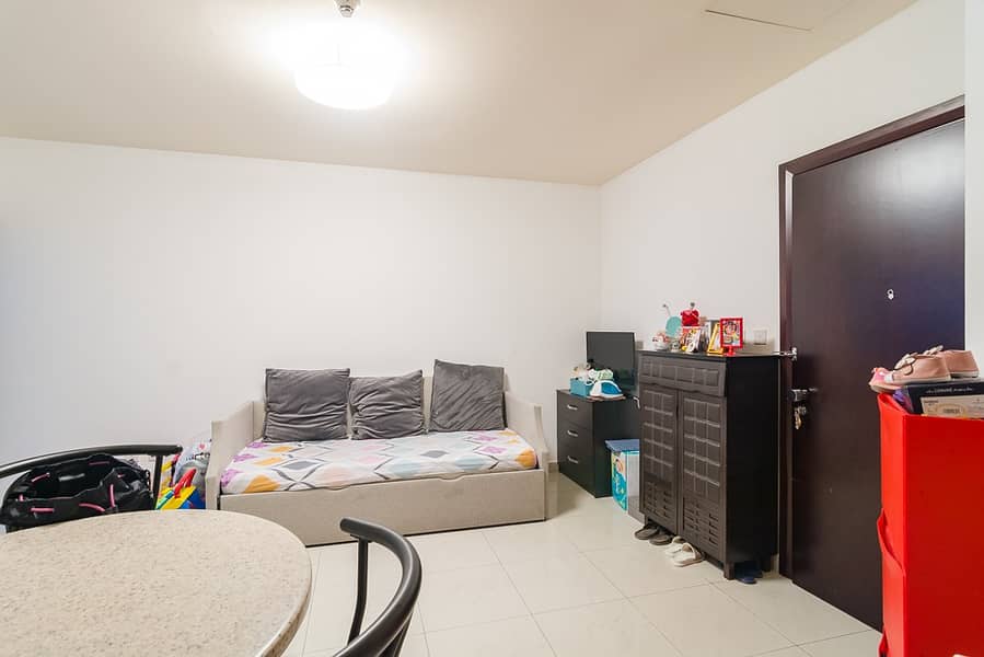 6 Separate Bedroom|Studio | Vacant | Dubai Gate One