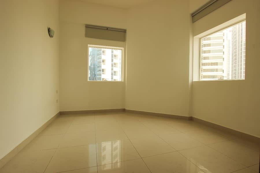 10 Separate Bedroom|Studio | Vacant | Dubai Gate One