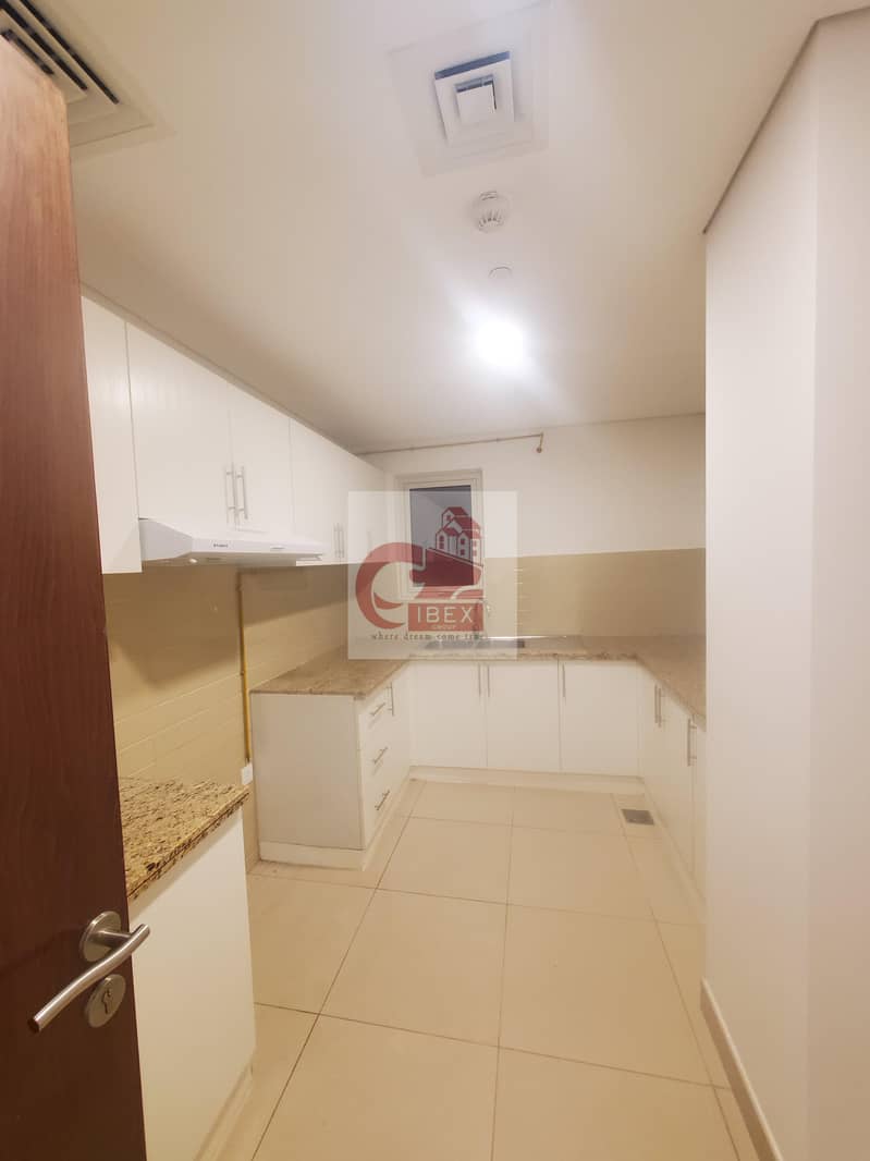 2 Like brand new 2bhk with 30 days all facilities  on sheikh zayed road Dubai
