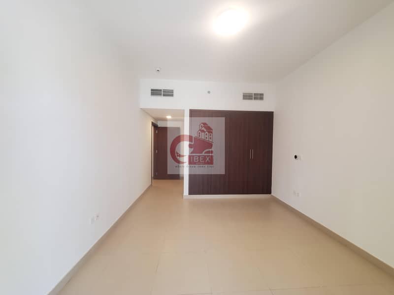 4 Like brand new 2bhk with 30 days all facilities  on sheikh zayed road Dubai