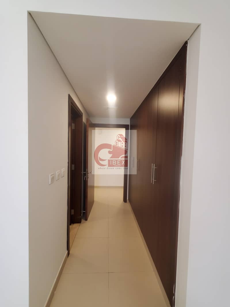 7 Like brand new 2bhk with 30 days all facilities  on sheikh zayed road Dubai