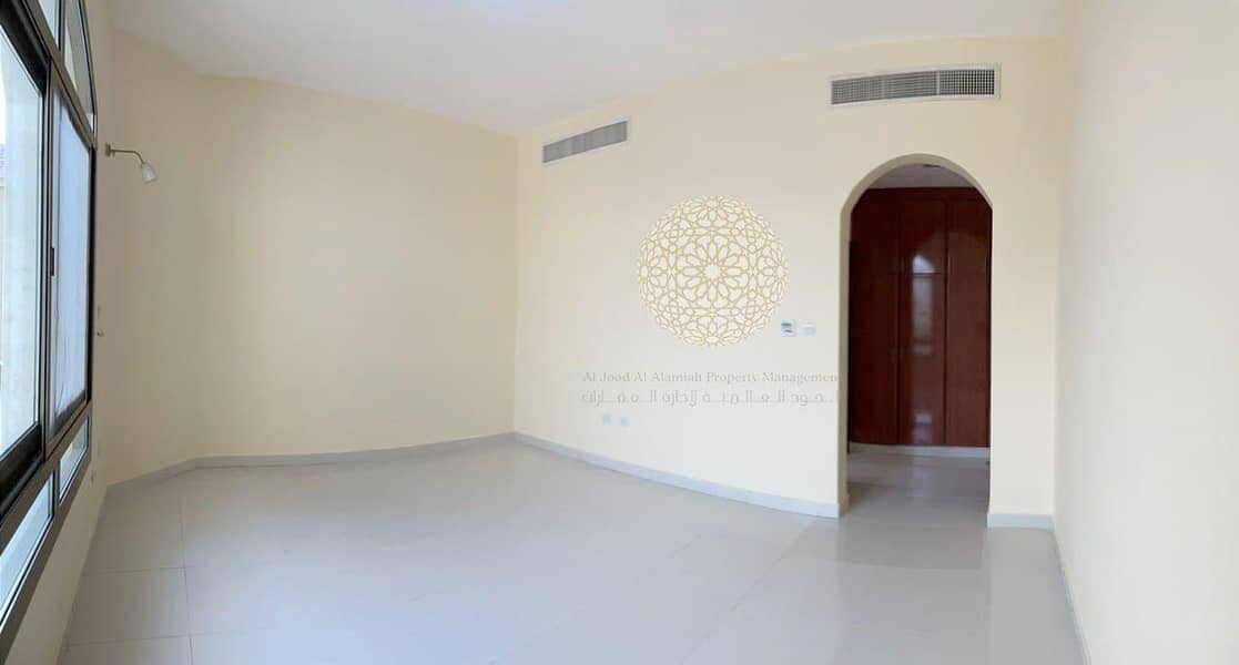 19 SUPER DELUXE LUXURY FINISHING INDEPENDENT VILLA WITH 6 MASTER BEDROOM AND DRIVER ROOM FOR RENT IN AL MAQTAA