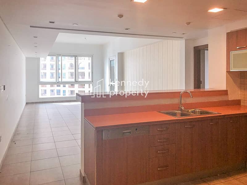 3 Spacious Apartment | Close to Mall | Large Terrace