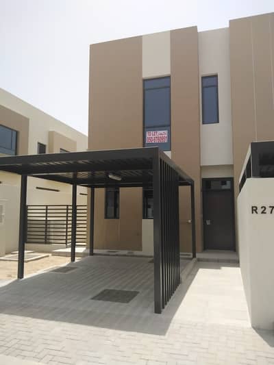 For rent townhouse (Nassma project) Sharjah