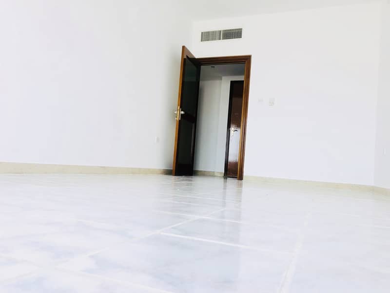 STUNNING 1 BHK WITH 2 WASHROOM AVAILABLE FOR RENT IN AIRPORT ROAD