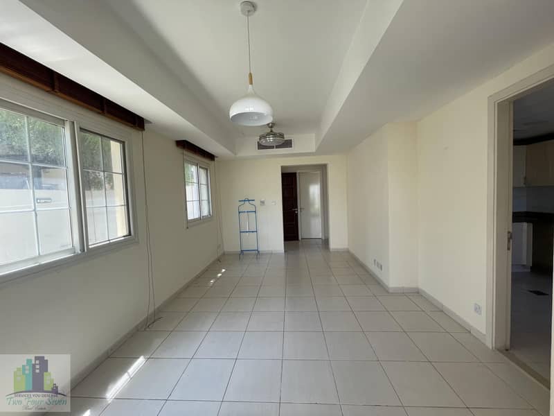 6 AMAZING 2BR PLUS STUDY TYPE 4E VILLA FOR RENT IN SPRINGS 3
