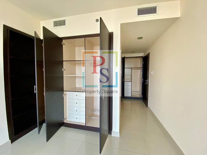 6 Wow Deal ! Best Layout ! 1+1  Br Apartment