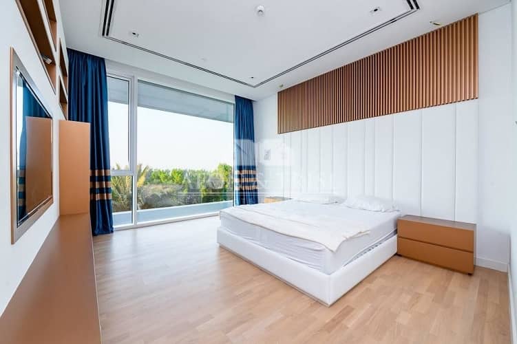10 Luxurious 3 Bedroom Apt | Sale I Smart Home