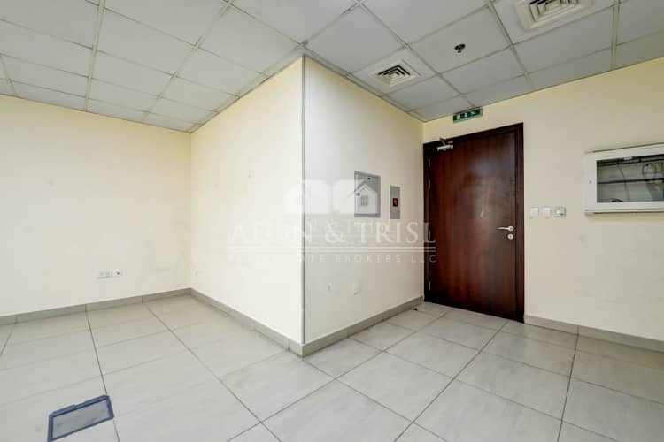 10 Hurry Arjan Commercial Office Near by All City
