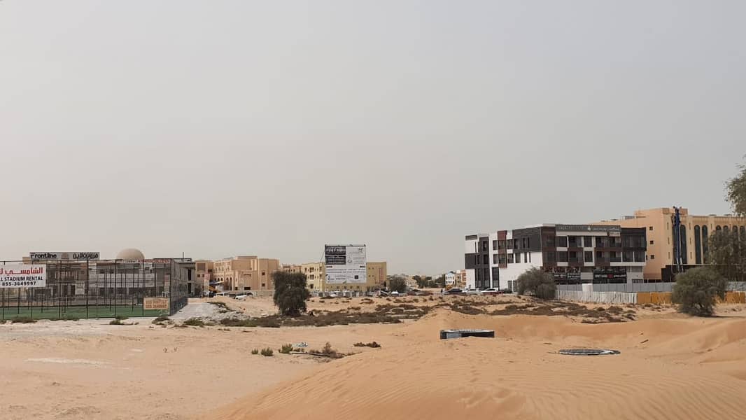 Land for sale in the best places in Ajman (Sheikh Ammar Street) at an attractive price.