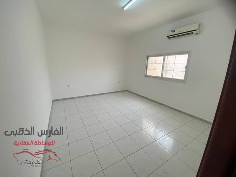 2 studio monthly in Al Karama area opposite to Khalidiya Police Station and Parkin available