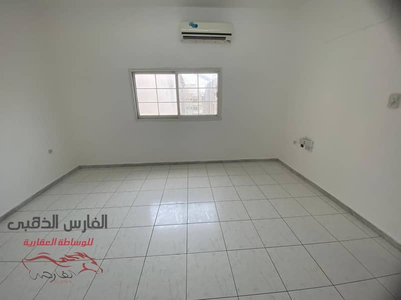 6 studio monthly in Al Karama area opposite to Khalidiya Police Station and Parkin available