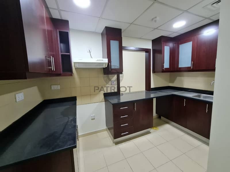 2 MONTHS FREE|ZERO AGENCY FEE| AMAZING  HUGE 2 BED APARTMENT
