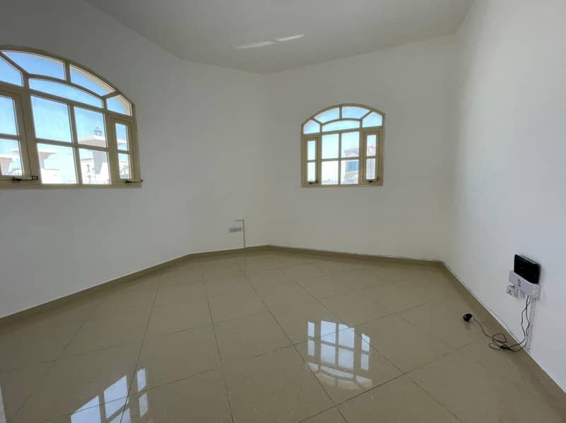 شقة في مدينة محمد بن زايد 2 غرف 54000 درهم - 4820062