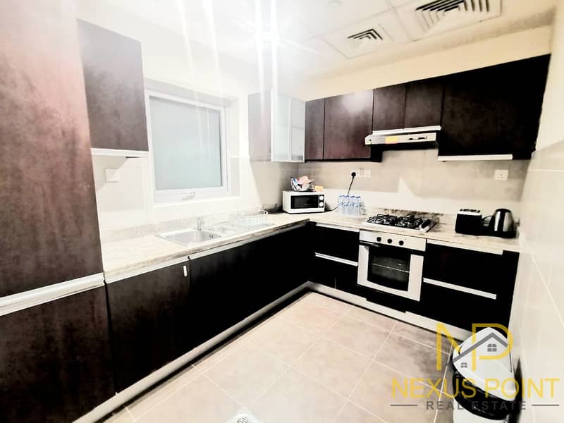 4 Closed Kitchen| Vacant| High Floor| High ROI
