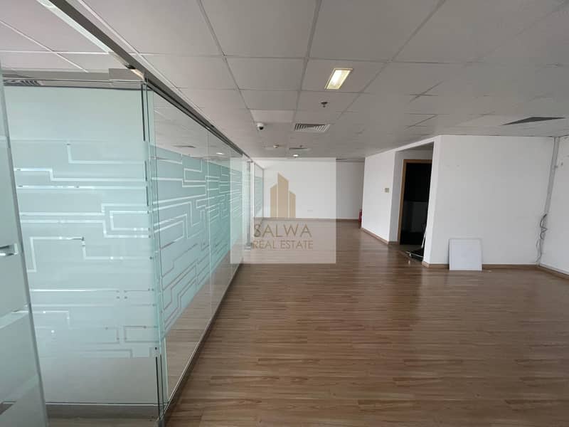 2 High Floor - Partitions - Fitted Office