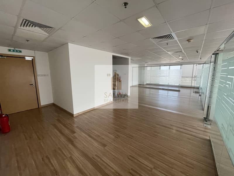 8 High Floor - Partitions - Fitted Office