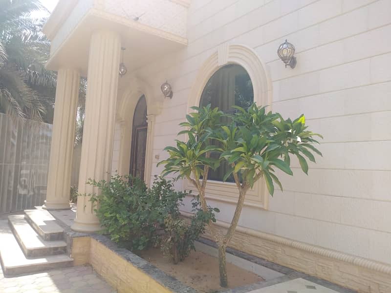 Separate 4bhk Compound Villa in Shab Al Ashkhar | maid room