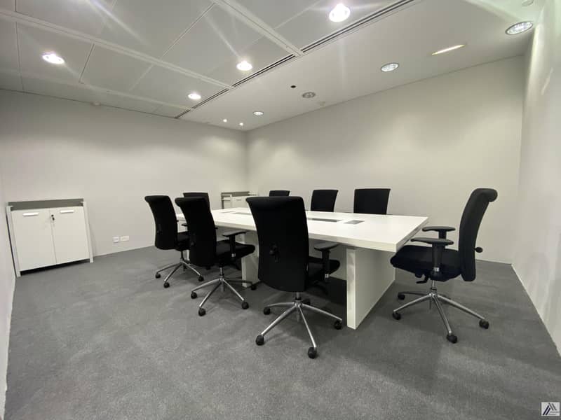 10 Serviced Furnished Office Suitable for 3 Staff / pool View / Linked with Metro
