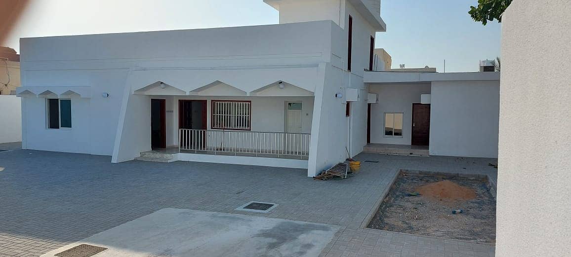 3 bedroom hall villa for rent in Al Ghafia