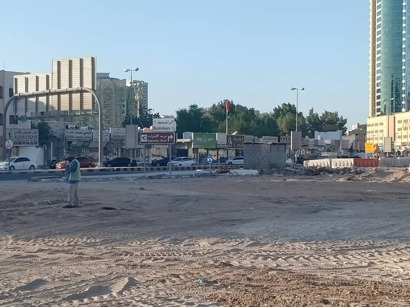 Commercial lands for sale in Sheikh Khalifa Street Gulfa Bridge