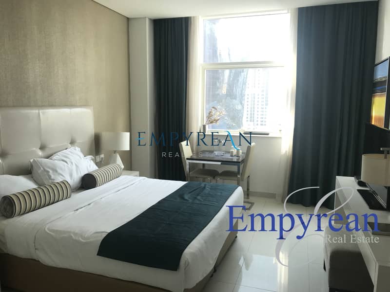 8 Fully Furnished Studio near metro & Down town also available for 6 month