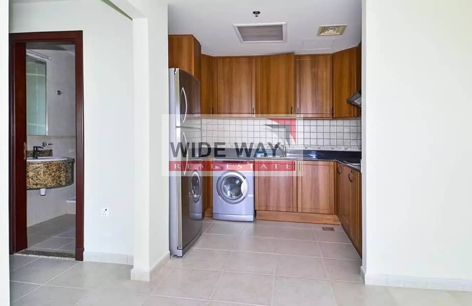 5 Full Sea View// High Floor 1BR/ Well Maintained Apt