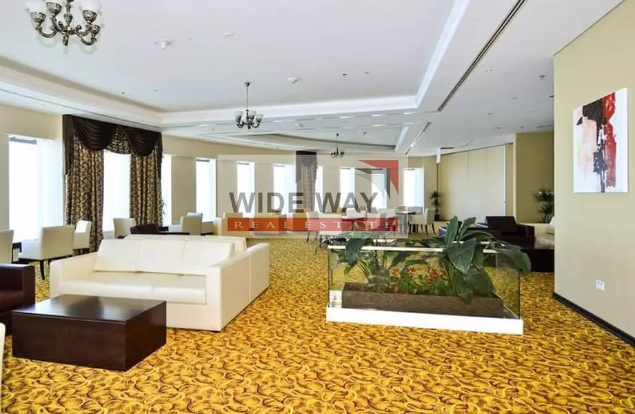 10 Full Sea View// High Floor 1BR/ Well Maintained Apt