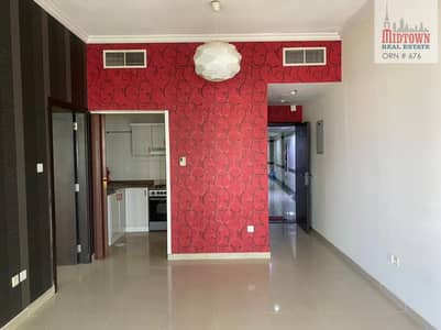 Lake view apartment available in JLT