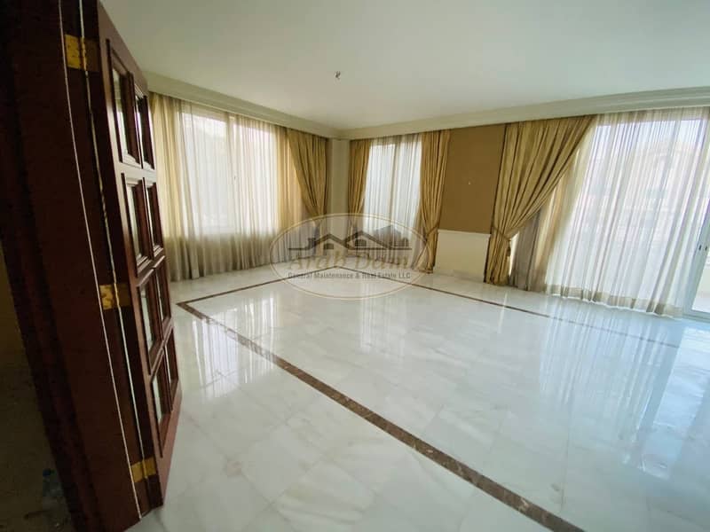 "Good Offer! Classic and Spacious Villa with Master rooms and Maid room | Well Maintained | Flexible Payment "