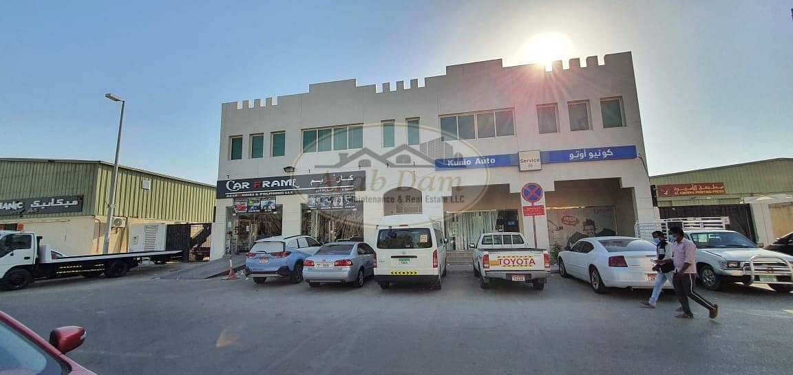 2 Good Deal / Land For sale in Abu Dhabi - Mussafah - M3 / Good location / 2 shops / 9 offices / 2 store / Good price