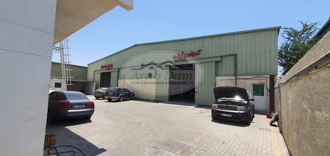 4 Good Deal / Land For sale in Abu Dhabi - Mussafah - M3 / Good location / 2 shops / 9 offices / 2 store / Good price