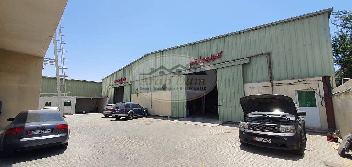 5 Good Deal / Land For sale in Abu Dhabi - Mussafah - M3 / Good location / 2 shops / 9 offices / 2 store / Good price