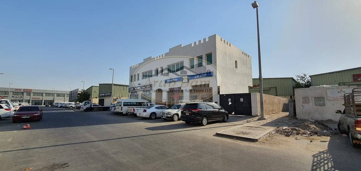 13 Good Deal / Land For sale in Abu Dhabi - Mussafah - M3 / Good location / 2 shops / 9 offices / 2 store / Good price